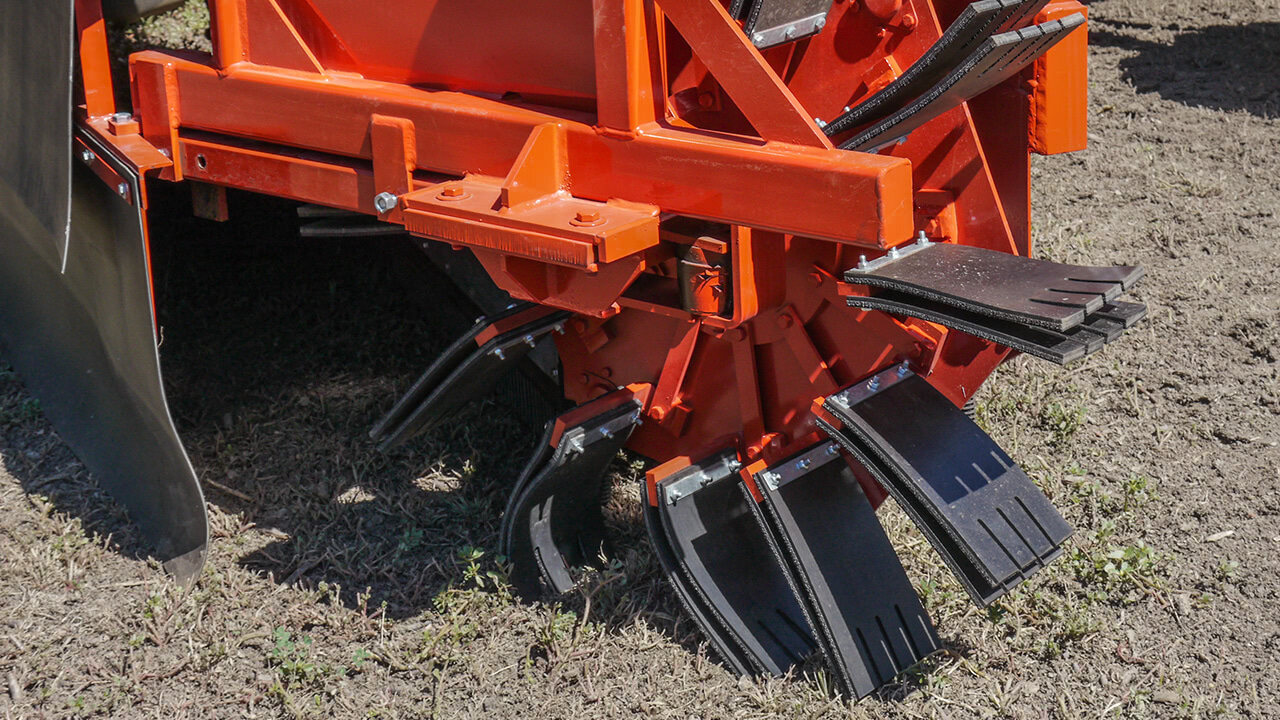 Flory 9685/9610 Tractor Mount Sweeper 5