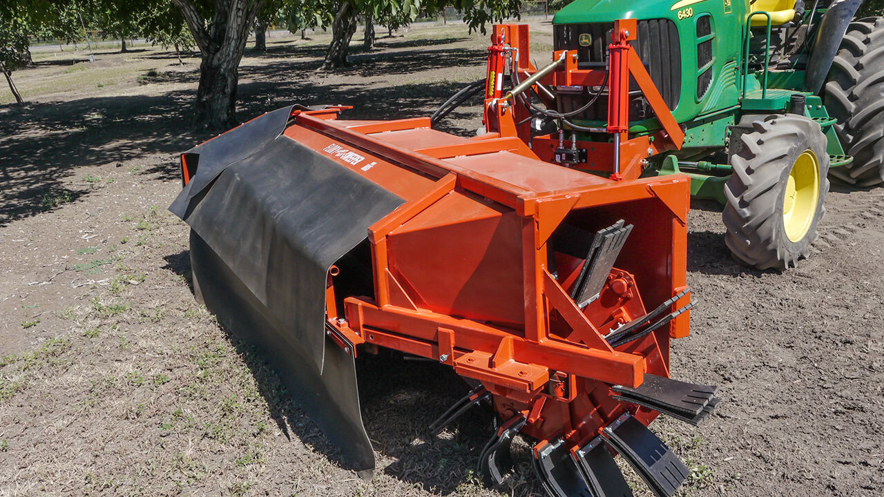 Flory 9685/9610 Tractor Mount Sweeper 6